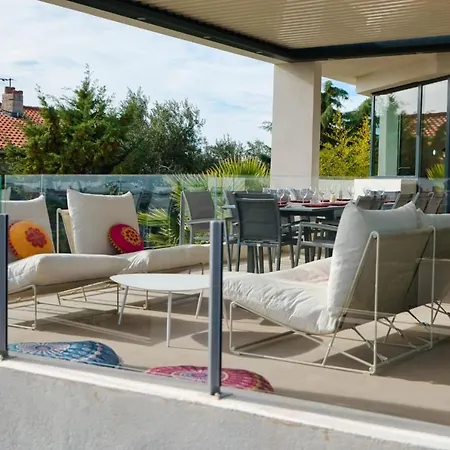 Prestigious With Panoramic Sea View 4* בנדול