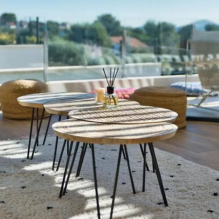 Prestigious With Panoramic Sea View מלון 4*