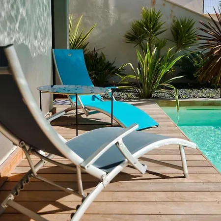 Prestigious With Panoramic Sea View מלון 4*