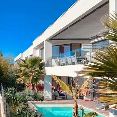 מלון Prestigious With Panoramic Sea View בנדול