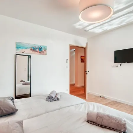 Hotel Prestigious With Panoramic Sea View